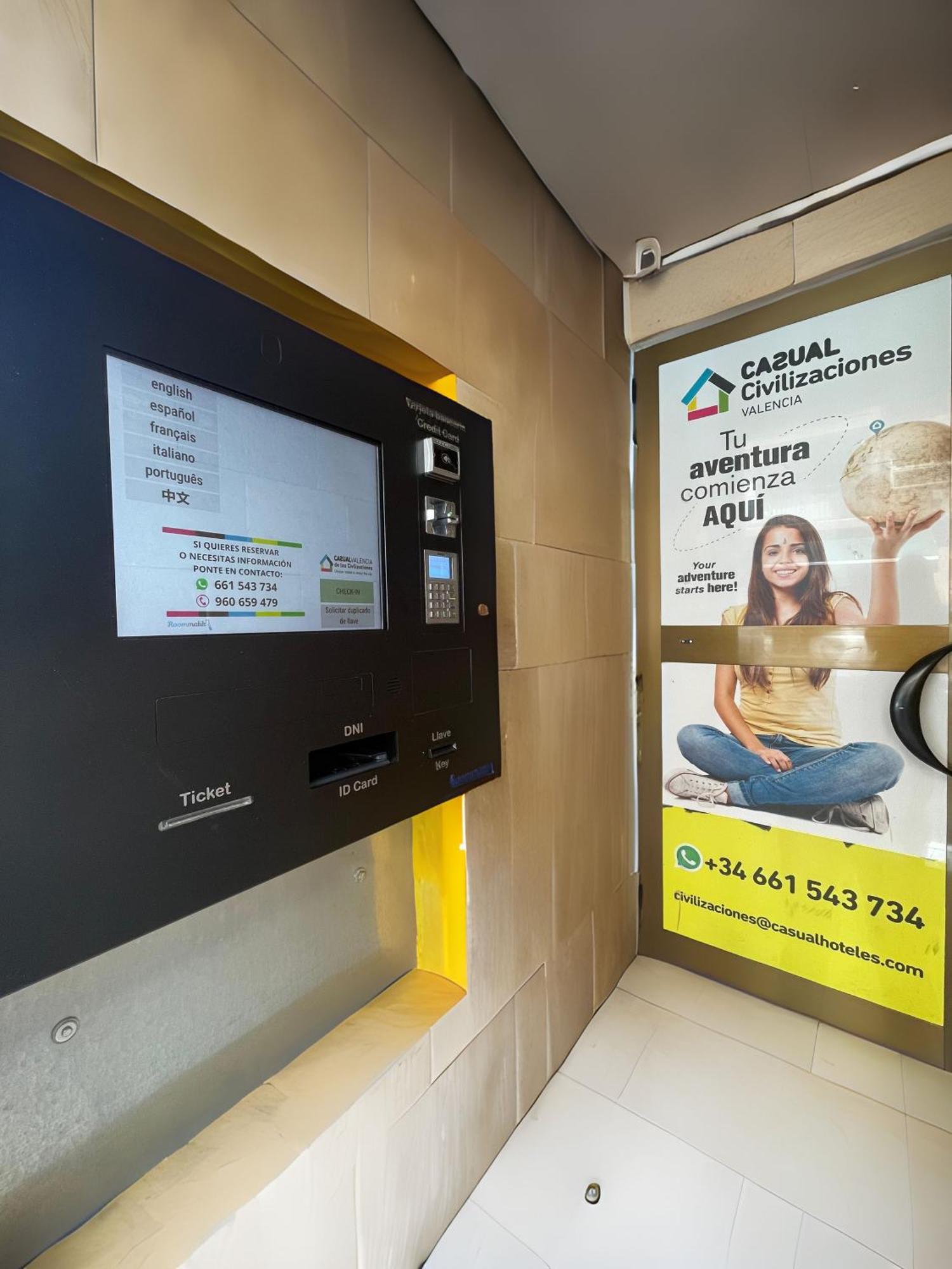 Casual Civilizaciones Valencia Eksteriør billede